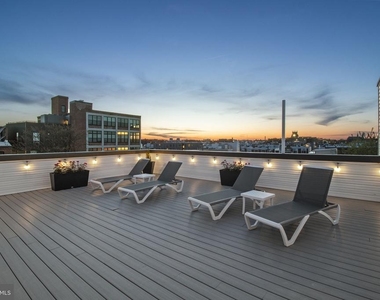 2626 Trenton Ave - Photo Thumbnail 14