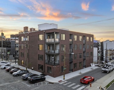 2626 Trenton Ave - Photo Thumbnail 8