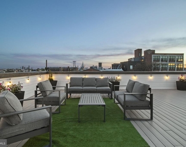 2626 Trenton Ave - Photo Thumbnail 11