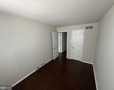 3627 Red Lion Road - Photo Thumbnail 12