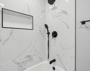 451 Fitzgerald Street - Photo Thumbnail 17