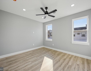 451 Fitzgerald Street - Photo Thumbnail 15