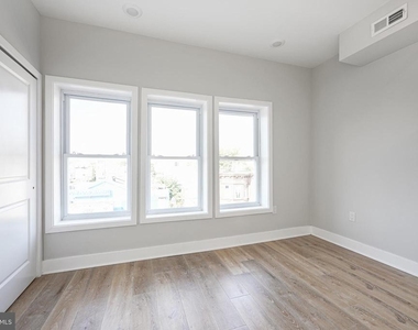 1629 S 22nd Street - Photo Thumbnail 8