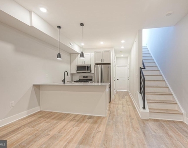 1629 S 22nd Street - Photo Thumbnail 1