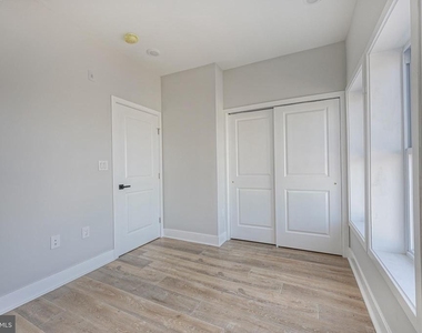 1629 S 22nd Street - Photo Thumbnail 10