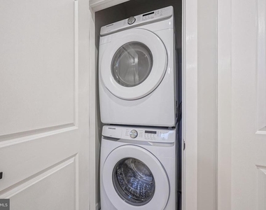 1629 S 22nd Street - Photo Thumbnail 7