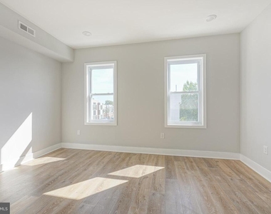 1629 S 22nd Street - Photo Thumbnail 13