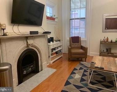 1014 Clinton Street - Photo Thumbnail 5