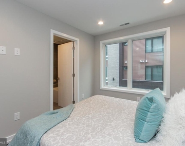 716 S Sartain Street - Photo Thumbnail 30