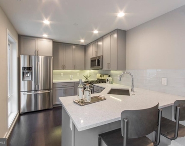 716 S Sartain Street - Photo Thumbnail 21