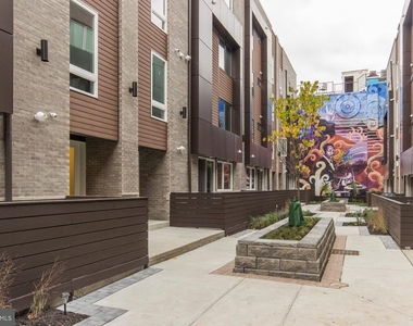 716 S Sartain Street - Photo Thumbnail 38