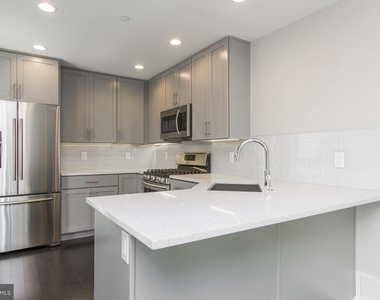 716 S Sartain Street - Photo Thumbnail 5