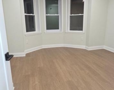 4008 N 7th Street - Photo Thumbnail 9