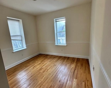 2258 N Park Avenue - Photo Thumbnail 4
