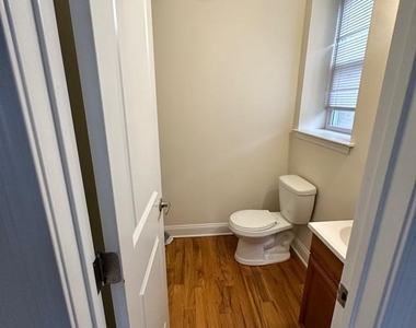 2258 N Park Avenue - Photo Thumbnail 6