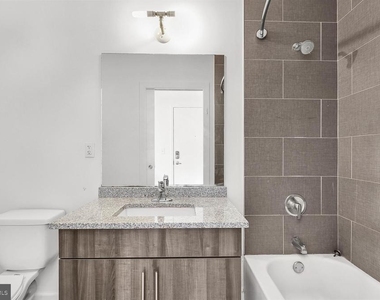 2321 Fitzwater Street - Photo Thumbnail 8