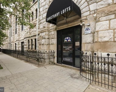 2321 Fitzwater Street - Photo Thumbnail 19
