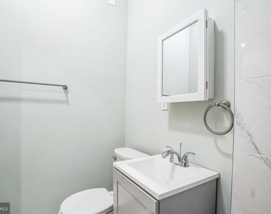435 N 32nd Street - Photo Thumbnail 13