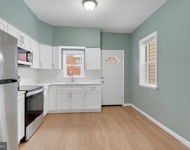 435 N 32nd Street - Photo Thumbnail 9