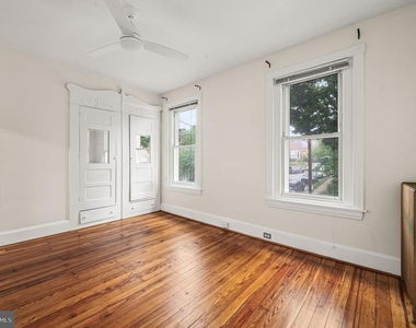 3740 Manayunk Avenue - Photo Thumbnail 25
