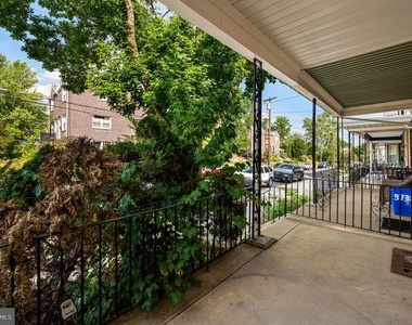 3740 Manayunk Avenue - Photo Thumbnail 2