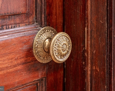 3740 Manayunk Avenue - Photo Thumbnail 4