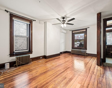 3740 Manayunk Avenue - Photo Thumbnail 3