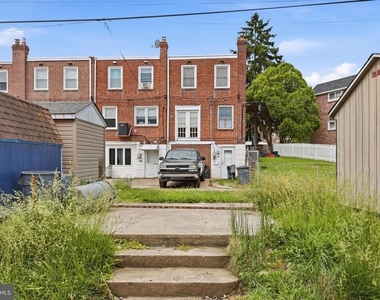925 Maple Avenue - Photo Thumbnail 24