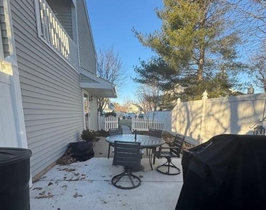 1659 Trellis Circle - Photo Thumbnail 4