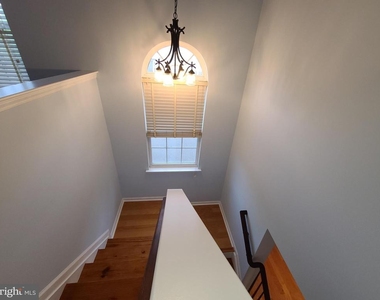 16 Scarlet Oak Drive - Photo Thumbnail 15