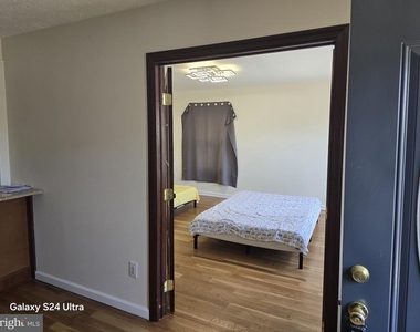 18 Brookfield Drive - Photo Thumbnail 5