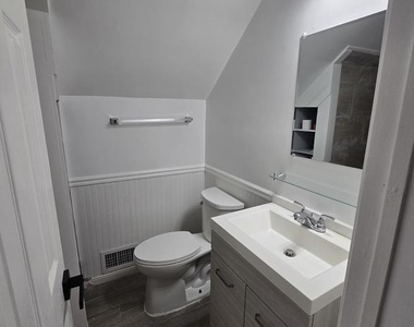 18 Brookfield Drive - Photo Thumbnail 15