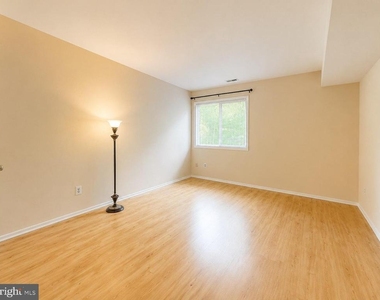 2112 Sayre Drive - Photo Thumbnail 16