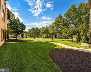 2112 Sayre Drive - Photo Thumbnail 21