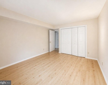 2112 Sayre Drive - Photo Thumbnail 17