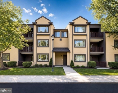 2112 Sayre Drive - Photo Thumbnail 6