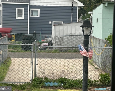 116 Tindall Avenue - Photo Thumbnail 10