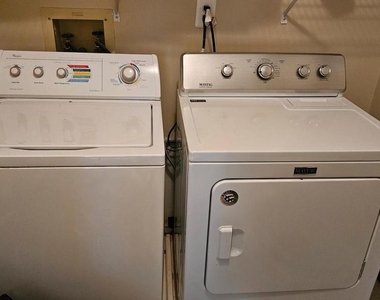 39 Juniper Way - Photo Thumbnail 11