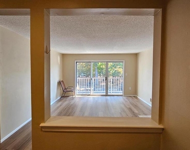 39 Juniper Way - Photo Thumbnail 6
