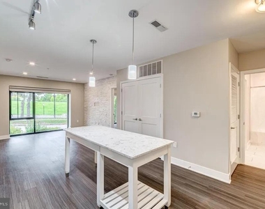 145 Riverhaven Drive - Photo Thumbnail 12