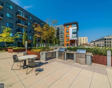 145 Riverhaven Drive - Photo Thumbnail 62