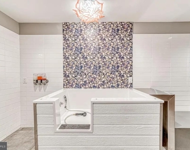 145 Riverhaven Drive - Photo Thumbnail 40