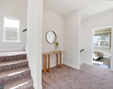 16428 Fife Way - Photo Thumbnail 19