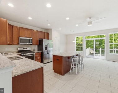 4827 Forest Pines Drive - Photo Thumbnail 9