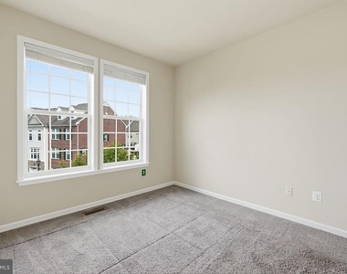 4827 Forest Pines Drive - Photo Thumbnail 28