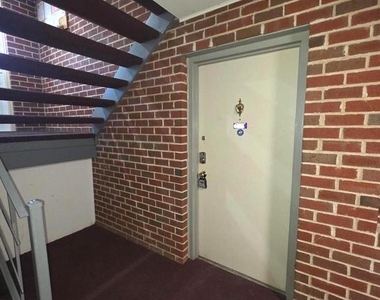 4507 Romlon Street - Photo Thumbnail 11