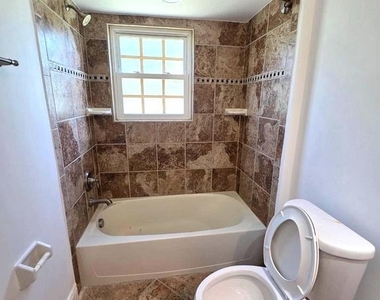 4507 Romlon Street - Photo Thumbnail 8