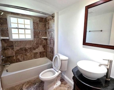 4507 Romlon Street - Photo Thumbnail 7
