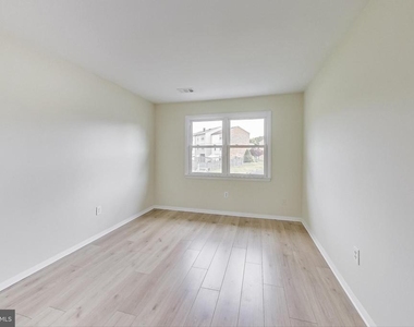 6403 Entwood Court - Photo Thumbnail 27