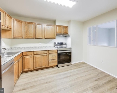 6403 Entwood Court - Photo Thumbnail 1
